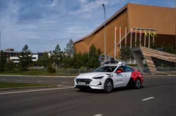 «Яндекс такси» планирует запустить более 1 тыс. роботакси к 2030 году «Яндекс такси» планирует запустить более 1 тыс. роботакси к 2030 году
