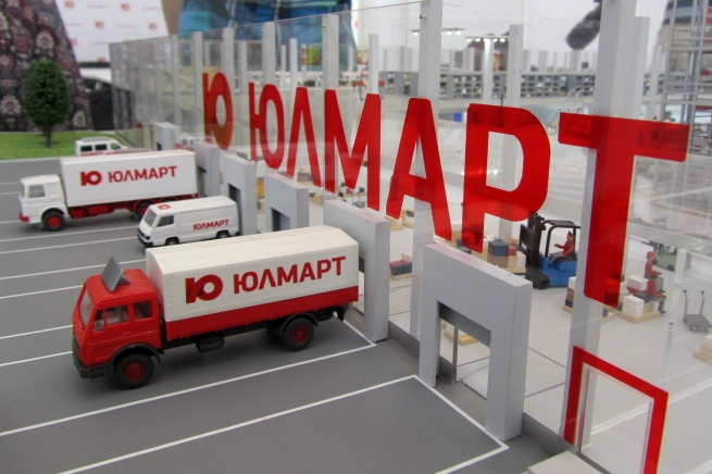 Юлмарт вводит в эксплуатацию пригородный центр исполнения заказов в Пулково