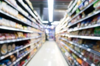 Более 70% россиян делают покупки в магазинах фиксированных цен