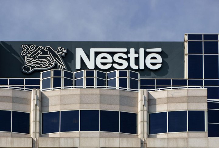 Nestlé продаст бизнес по производству воды