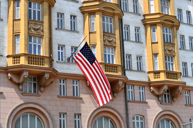Посольство США предупредило об угрозе атак на ТЦ и метро в РФ