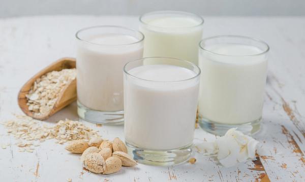 «СберМаркет» фиксирует растущий спрос на растительное молоко