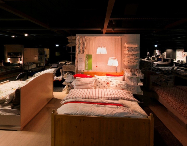 IKEA предложила переночевать своим посетителям в магазинах