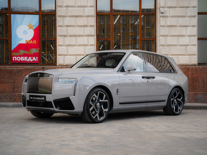 Продажи люксовых авто в России в апреле достигли рекордного значения