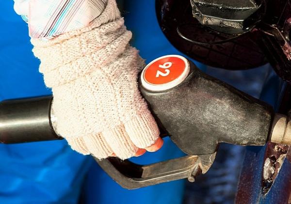 Роскачество проверило бензин АИ-92 в столице