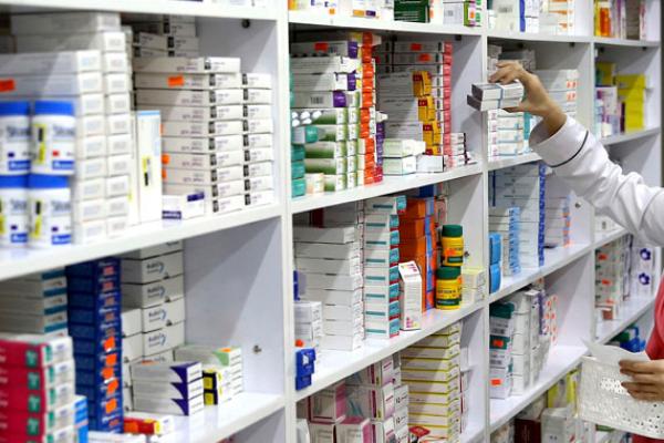 В аптеках резко выросли продажи лекарств В аптеках резко выросли продажи лекарств