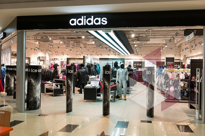 Adidas потерял 100 млн евро выручки в третьем квартале из-за приостановки бизнеса в РФ