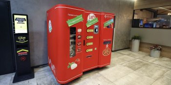 В метро Москвы появились автоматы с горячей пиццей за три минуты