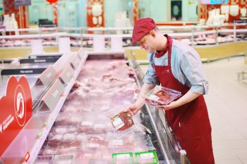 Более 1 500 тонн мяса съели покупатели торговой сети АШАН в России за майские праздники