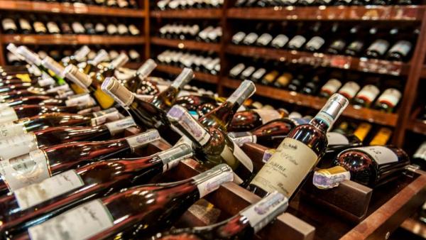 В Москве существенно сократилось количество объектов, незаконно торгующих алкоголем