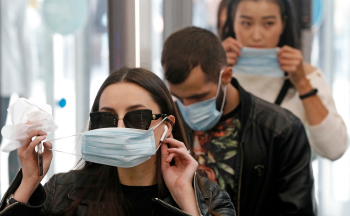 Каждый четвертый россиянин выступает за повторный масочный режим