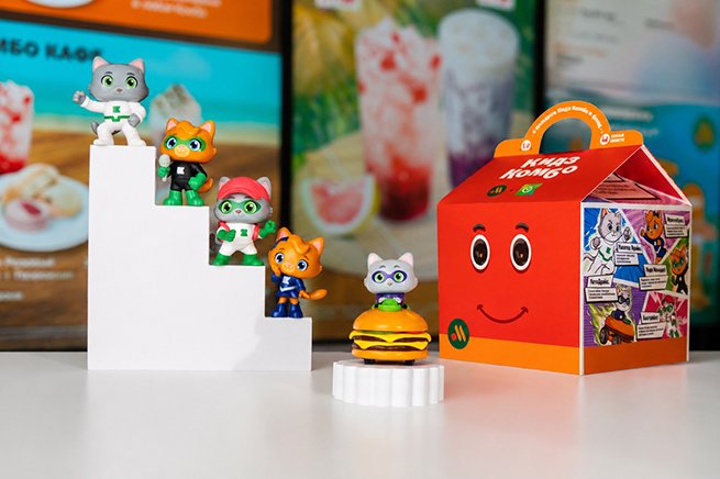 «Вкусно — и точка» и СберПрайм выпустили совместную коллекцию игрушек для Кидз Комбо