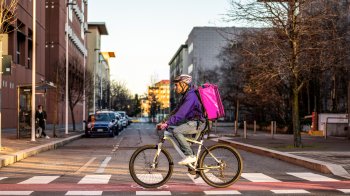 Яндекс Маршрутизация построит удобные маршруты для велокурьеров