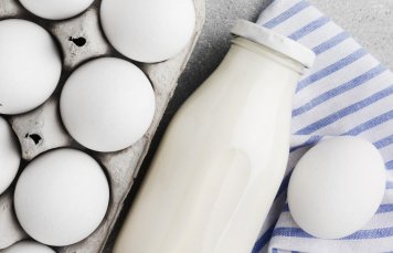ФАС проверит в рознице обоснованность цен на яйца и питьевое молоко