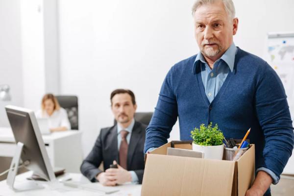 Исследование: Работодатели подтвердили сложность увольнения сотрудников предпенсионного возраста Исследование: Работодатели подтвердили сложность увольнения сотрудников предпенсионного возраста