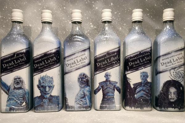 «Зима близко»: Производитель виски Johnnie Walker выпустил лимитированную серию по мотивам «Игры престолов»