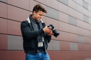 М.Видео-Эльдорадо назвала топ-5 брендов цифровых фотокамер в 2024 году