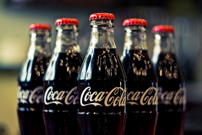 Coca-Cola запланировала увольнения сотрудников по всему миру