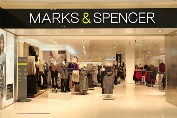 Marks & Spencer закроет около 100 магазинов по всему миру