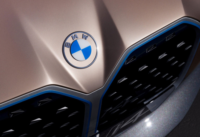 BMW отзывает более 4,7 тыс. автомобилей в России