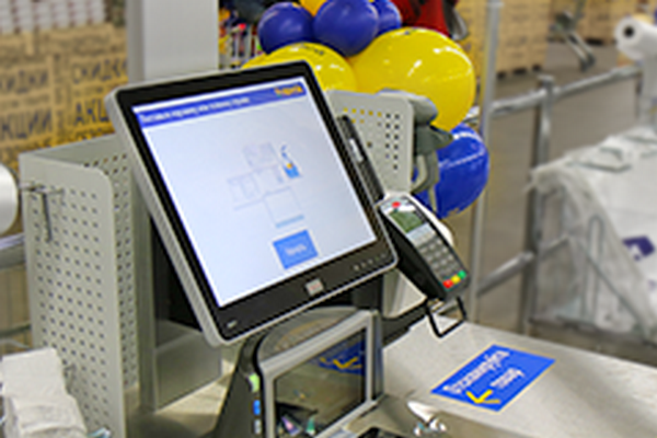 «Лента» тестирует систему самостоятельного сканирования покупок 