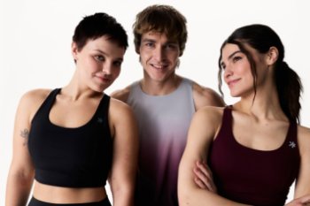 Яндекс Фабрика выпустила собственный бренд спортивной одежды (ФОТО)