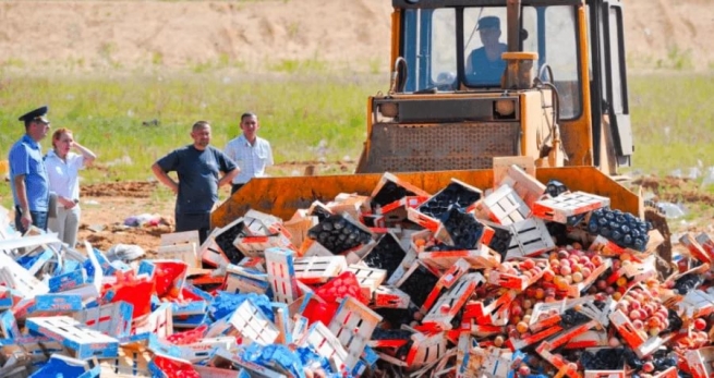 Россельхознадзор отчитался об уничтожении более 17 тыс. тонн санкционных продуктов