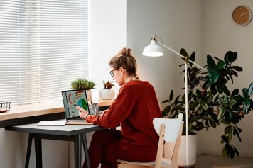 Постпандемический синдром: какие практики удалённой работы укоренились навсегда, а что оказалось мимолётным трендом