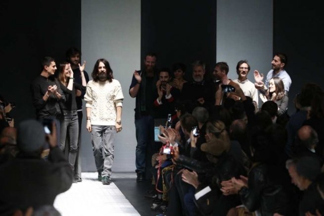 Креативный директора Gucci Алессандро Микеле стал дизайнером года