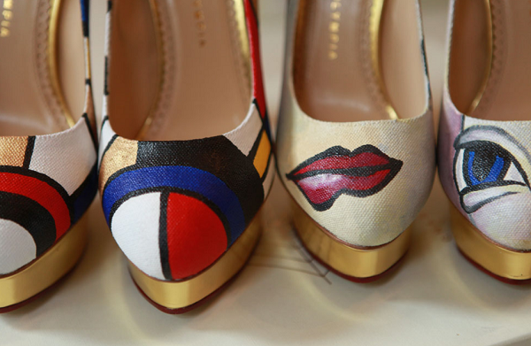 Charlotte Olympia Dellal приедет на официальное открытие своего бутика в Москве Charlotte Olympia Dellal приедет на официальное открытие своего бутика в Москве
