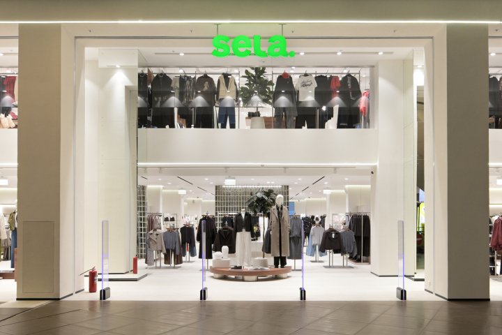 SELA открыла первый магазин нового формата (ФОТО) - №1