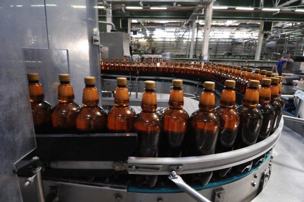 "Балтика" сообщила о кризисе пивоваренной индустрии в России 