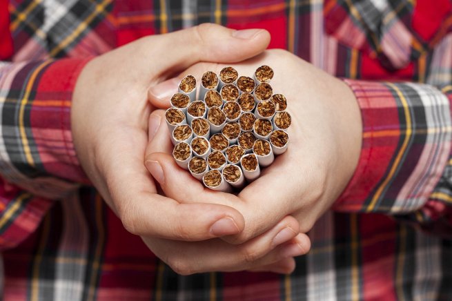 В РФ введут лицензирование розничной торговли табачными изделиями