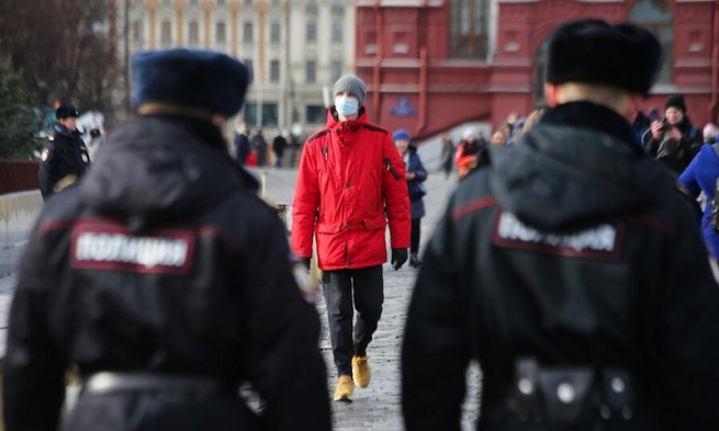 В Москве и Подмосковье ввели режим домашней самоизоляции для всех жителей
