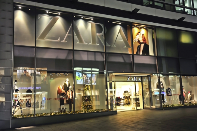 Fashion-дайджест: пересмотр ассортимента Zara и первая мужская коллекция Furla в РФ