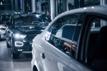 Kia и Hyundai могут первыми возобновить продажи в РФ — мнение эксперта Kia и Hyundai могут первыми возобновить продажи в РФ — мнение эксперта