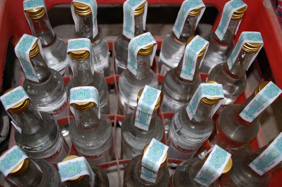 Роспотребнадзор продлит запрет на продажу алкогольных суррогатов