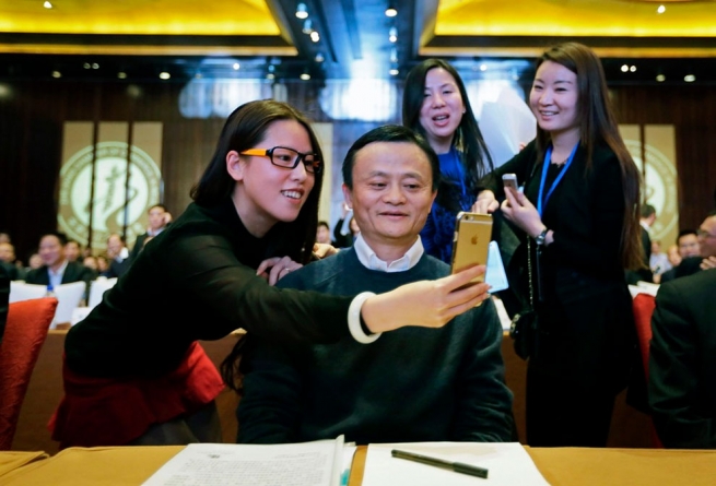 СМИ рассказали о невозможности выигрыша Alibaba в войне с контрафактом