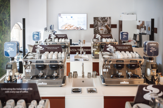 Бренд Lavazza открыл тренинг центр в России Бренд Lavazza открыл тренинг центр в России