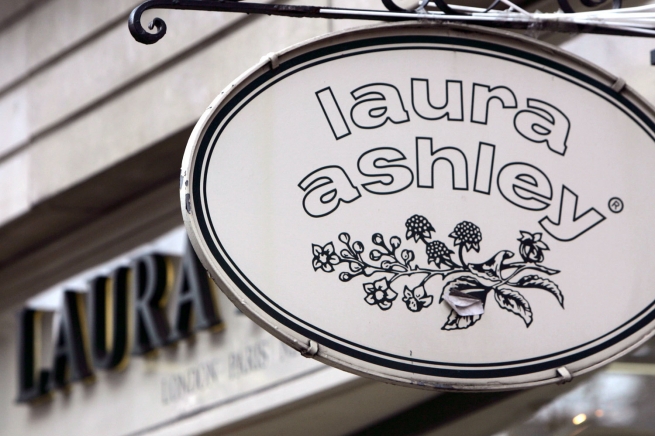 Fashion-дайджест: уход Laura Ashley и планшеты от Zara