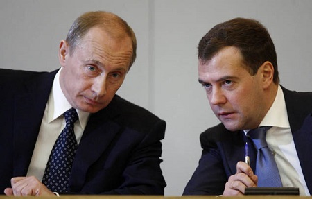 Топ-5 главных экономических новостей дня: Медведев с верой в будущее, Путин с критикой настоящего и такой же непоколебимый ЦБ