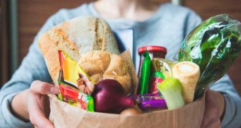 «Еда.ру» и «СберМаркет» запустили новый сервис быстрой доставки продуктов по рецептам