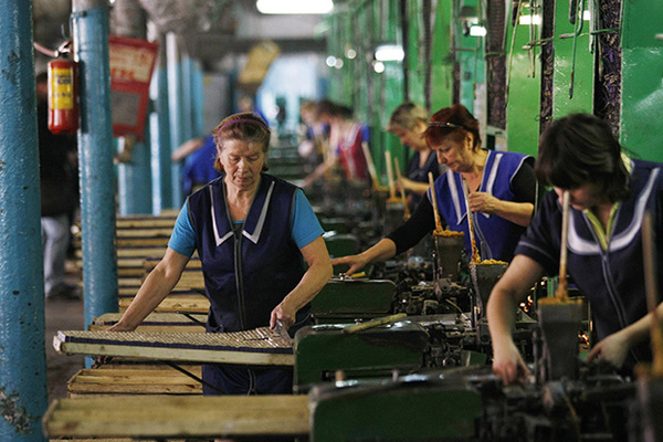 Зарплата женщин в России составляет 70% от зарплаты мужчин
