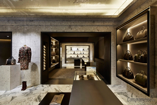 «Givenchy» открыли новый магазин на Авеню Монтень