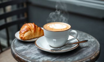 Чашка кофе в кофейнях за год подорожала на 15%