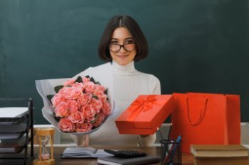 «Купер»: продажи цветов к последнему звонку в Москве выросли на 21%