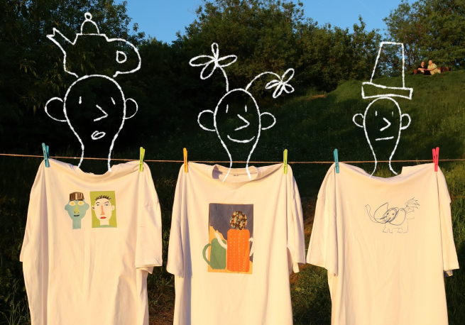 Бренд ЛЬЗЯ выпустил коллекцию футболок в коллаборации с ЦЛП «Особое детство»