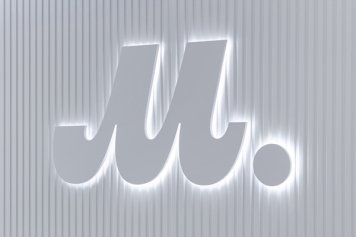 Продажи товаров на собственном маркетплейсе «М.Видео» в октябре выросли на 48%