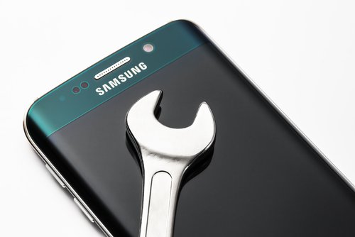 Источники Bloomberg объяснили Samsung Note 7 поспешным выходом перед анонсом iPhone 7