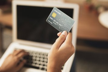 НБКИ: выдача новых кредитных карт стабилизировалась
